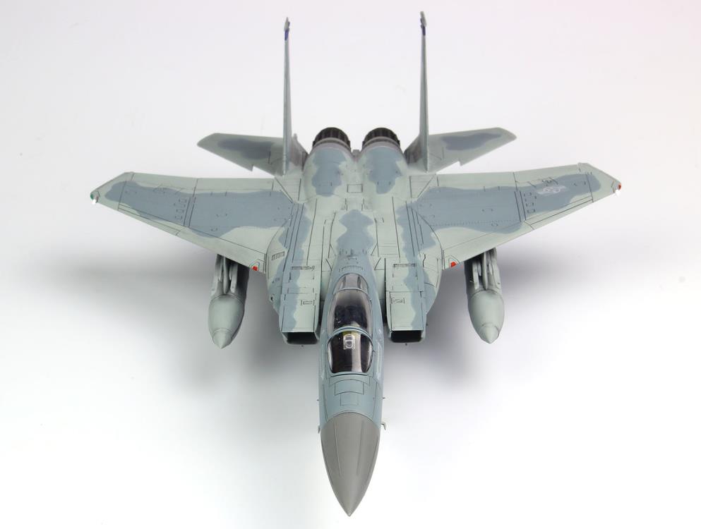 U.S. Air Force Fighter F-15C Eagle (Kadena AB) 1/72 Scale Model Kit