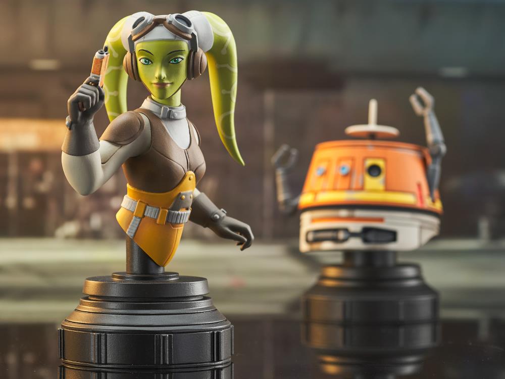 Star Wars Rebels Hera and Chopper 1/7 Scale Limited Edition Bust Set Gallery Image 3