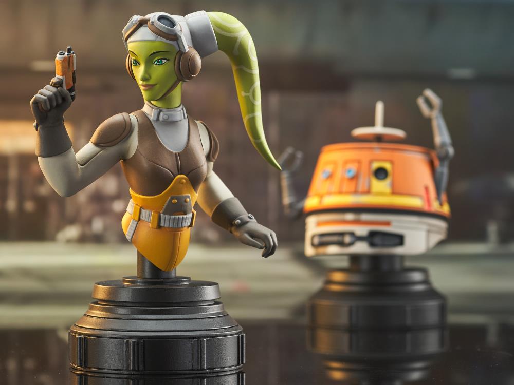 Star Wars Rebels Hera and Chopper 1/7 Scale Limited Edition Bust Set Gallery Image 4