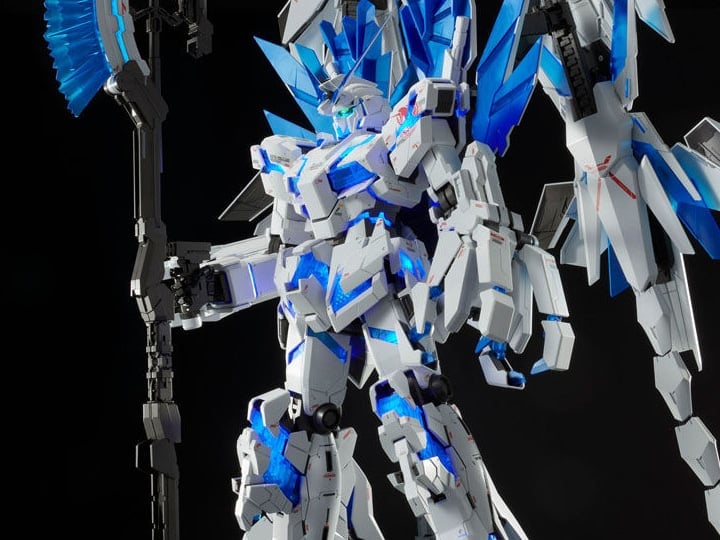 Mobile Suit Gundam Unicorn PG Unicorn Gundam Perfectibility Exclusive 1/60 Scale Model Kit Gallery Image 1
