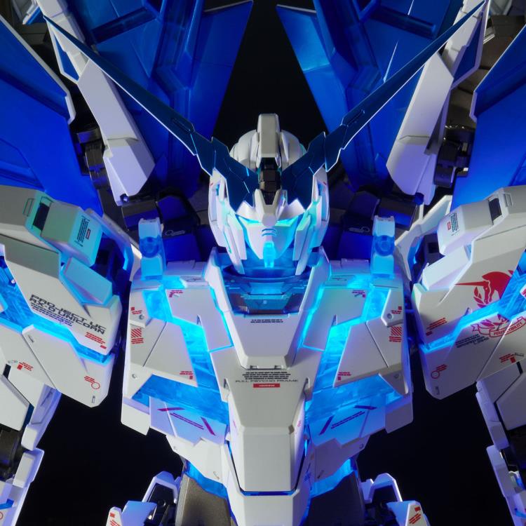 Mobile Suit Gundam Unicorn PG Unicorn Gundam Perfectibility Exclusive 1/60 Scale Model Kit Gallery Image 11