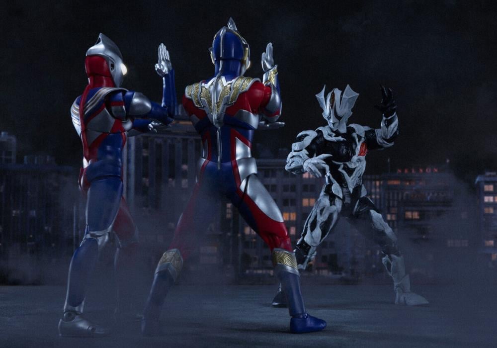 Ultraman Tiga S.H.Figuarts Kyrieloid Exclusive Action Figure Gallery Image 8