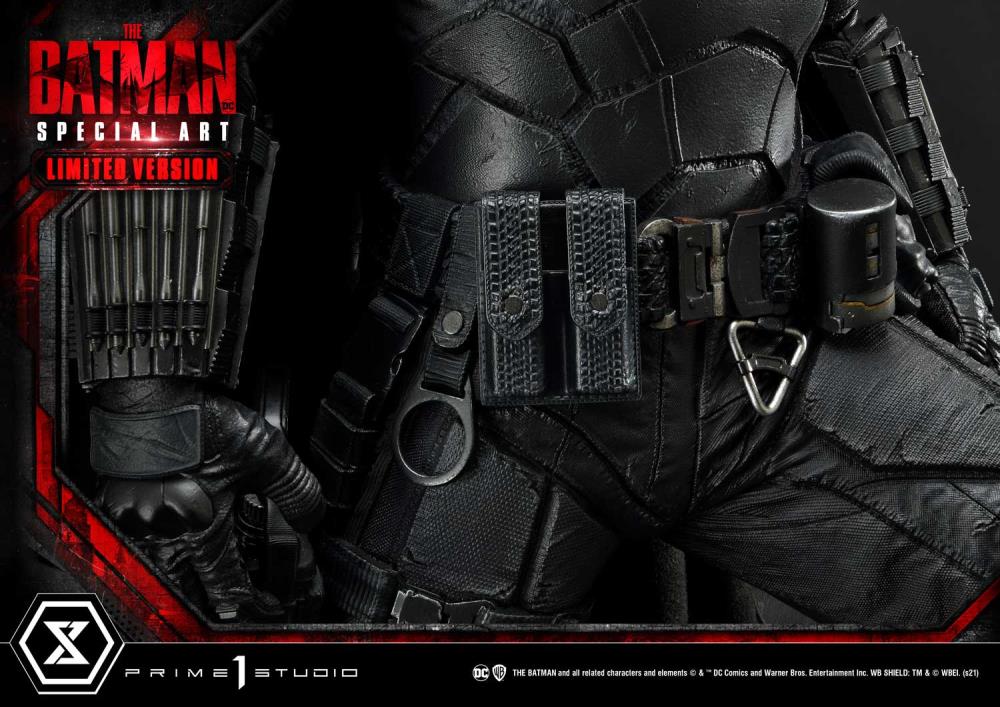 The Batman Museum Masterline Batman (Special Art Edition) 1/3 Scale Limited Version Statue Gallery Image 24