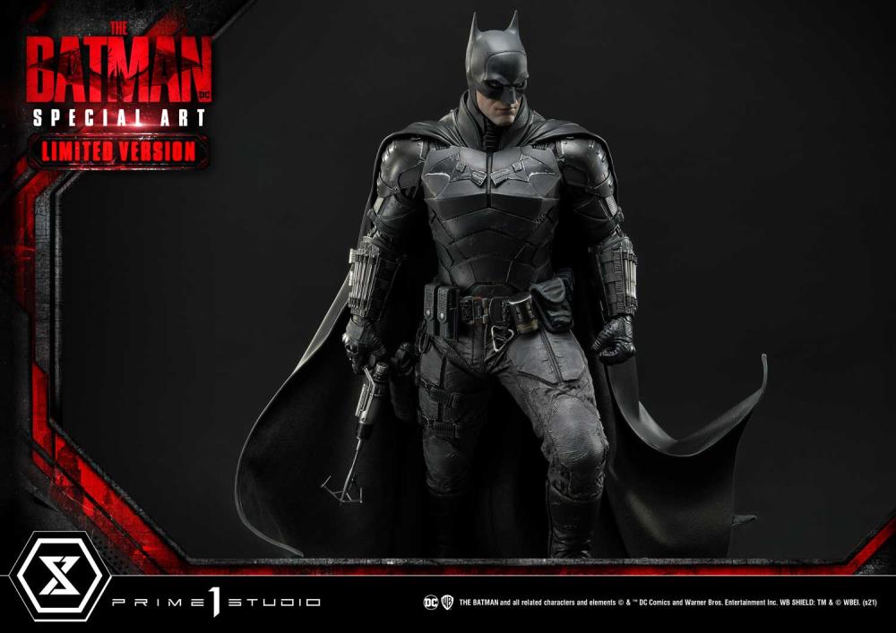 The Batman Museum Masterline Batman (Special Art Edition) 1/3 Scale Limited Version Statue Gallery Image 9