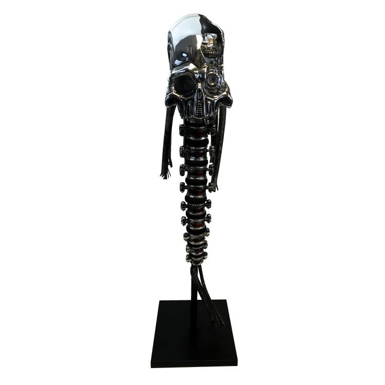 Star Trek: First Contact Borg Queen Skull Signature Edition Prop Replica Gallery Image 4