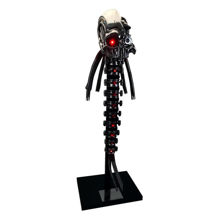 Star Trek: First Contact Borg Queen Skull Signature Edition Prop Replica Gallery Image 3