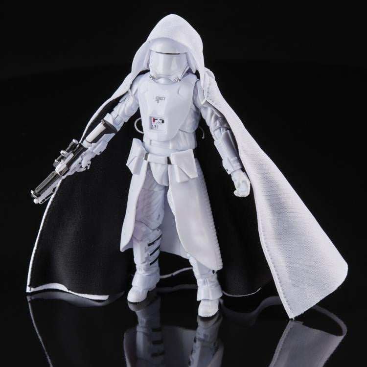Star Wars: The Black Series 6" First Order Elite Snowtrooper (Rise of Skywalker) Exclusive Figure Gallery Image 5