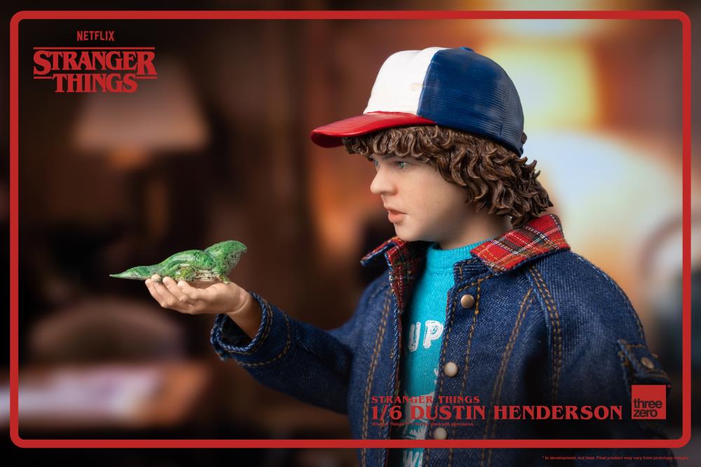 Stranger Things Dustin Henderson 1/6 Scale Collectible Figure Gallery Image 11