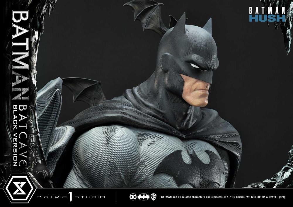 Batman: Hush Museum Masterline Batman (Batcave Black Ver.) 1/3 Scale Statue Gallery Image 32