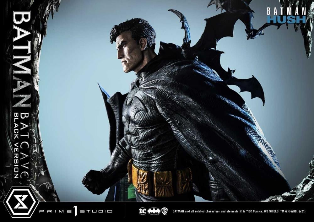 Batman: Hush Museum Masterline Batman (Batcave Black Ver.) 1/3 Scale Statue Gallery Image 46