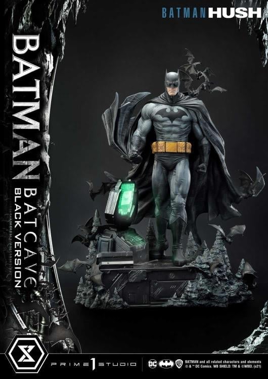 Batman: Hush Museum Masterline Batman (Batcave Black Ver.) 1/3 Scale Statue Gallery Image 13