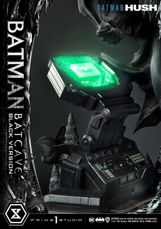 Batman: Hush Museum Masterline Batman (Batcave Black Ver.) 1/3 Scale Statue Gallery Image 25