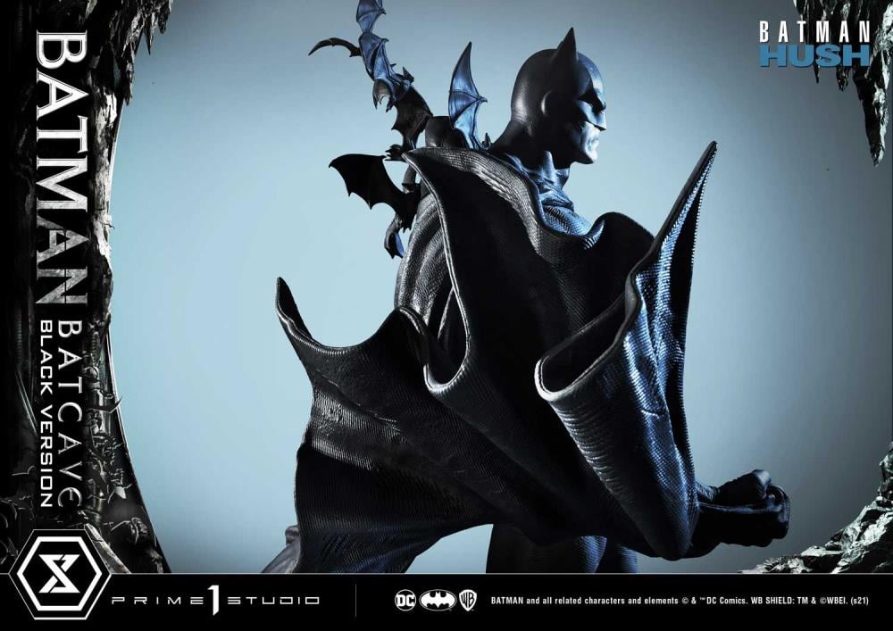 Batman: Hush Museum Masterline Batman (Batcave Black Ver.) 1/3 Scale Statue Gallery Image 45
