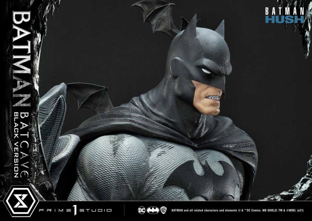 Batman: Hush Museum Masterline Batman (Batcave Black Ver.) 1/3 Scale Statue Gallery Image 35