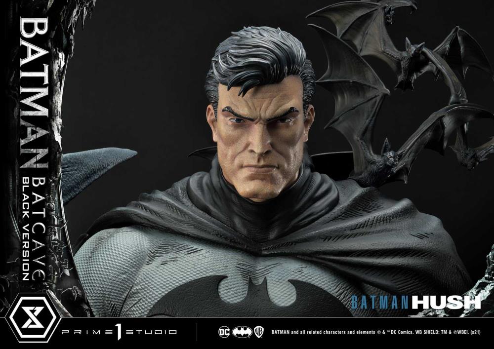 Batman: Hush Museum Masterline Batman (Batcave Black Ver.) 1/3 Scale Statue Gallery Image 28
