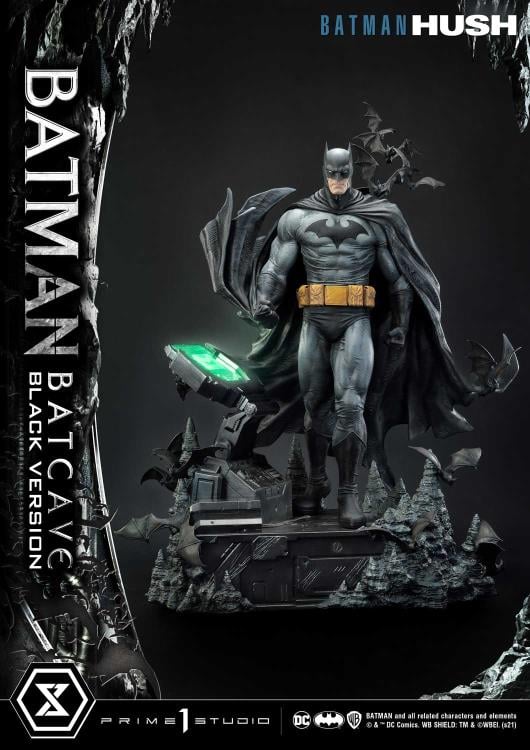 Batman: Hush Museum Masterline Batman (Batcave Black Ver.) 1/3 Scale Statue Gallery Image 12