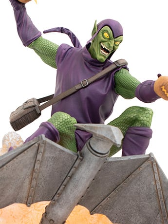 Marvel Gallery Green Goblin Figure Diorama Gallery Image 2