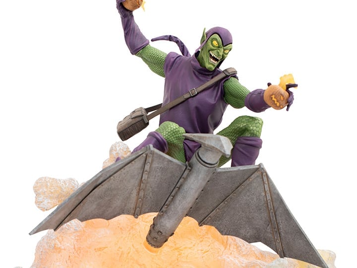 Marvel Gallery Green Goblin Figure Diorama Gallery Image 1