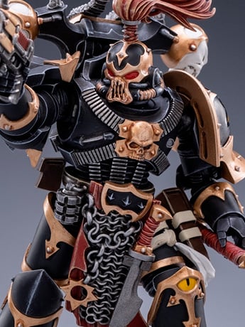 Warhammer 40K Black Legion Brother Narghast 1/18 Scale Figure Gallery Image 2
