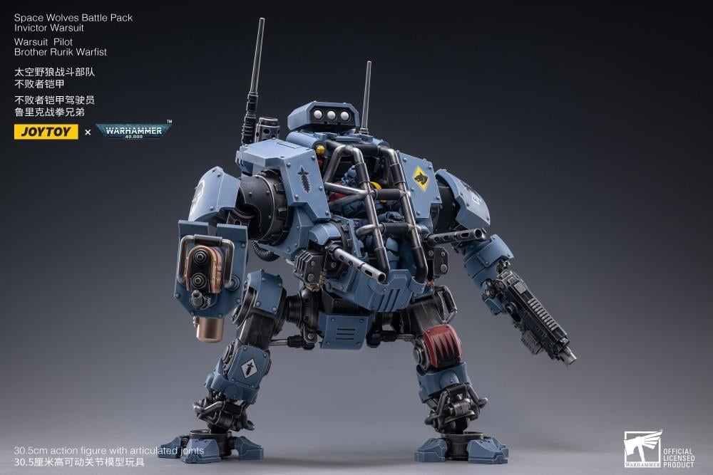 Warhammer 40K Space Wolves Invictor Warsuit 1/18 Scale Mecha Figure Set Gallery Image 11