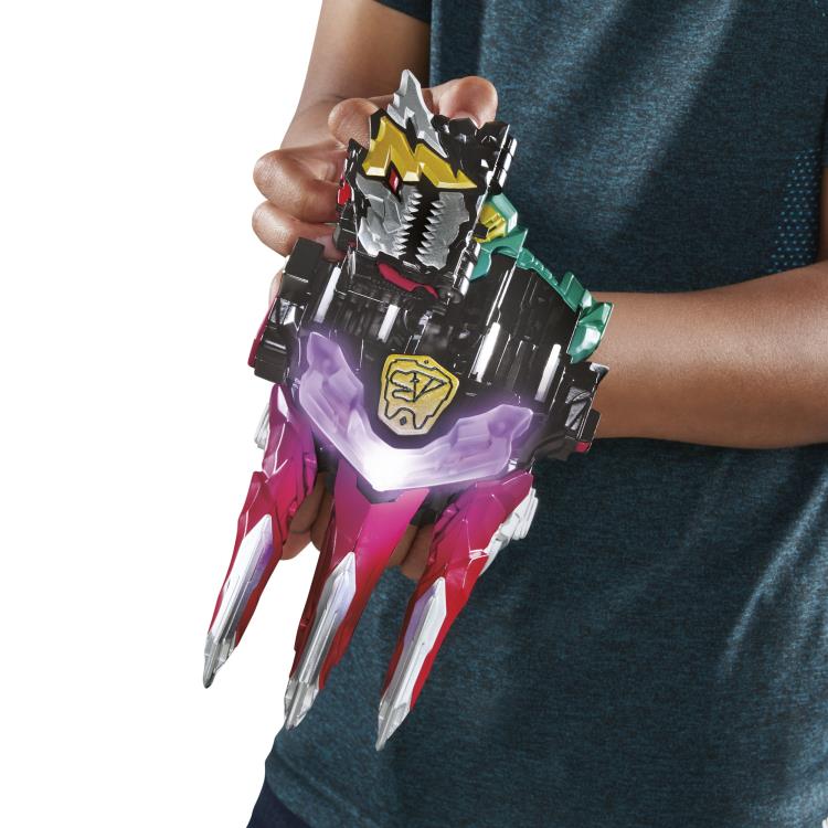 Power Rangers Dino Fury Dino Knight Morpher Gallery Image 5