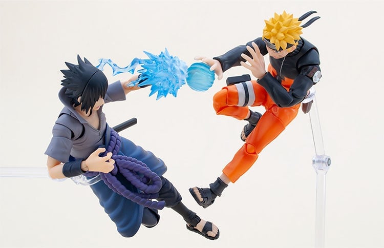 Naruto: Shippuden S.H.Figuarts Sasuke Uchiha (He Who Bears All Hatred) Action Figure Gallery Image 9