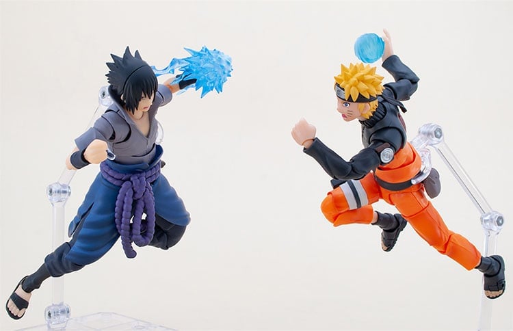 Naruto: Shippuden S.H.Figuarts Sasuke Uchiha (He Who Bears All Hatred) Action Figure Gallery Image 8