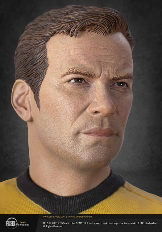 Star Trek: The Original Series Captain James T. Kirk 1/3 Scale Limited Edition Statue Gallery Image 15