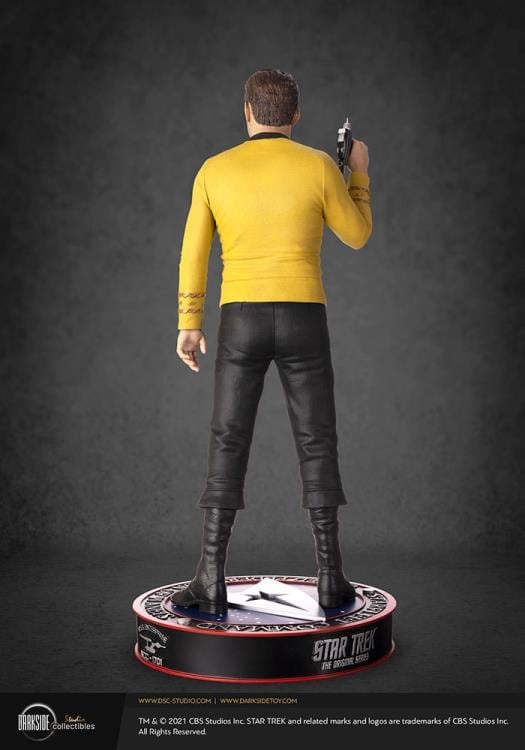 Star Trek: The Original Series Captain James T. Kirk 1/3 Scale Limited Edition Statue Gallery Image 7
