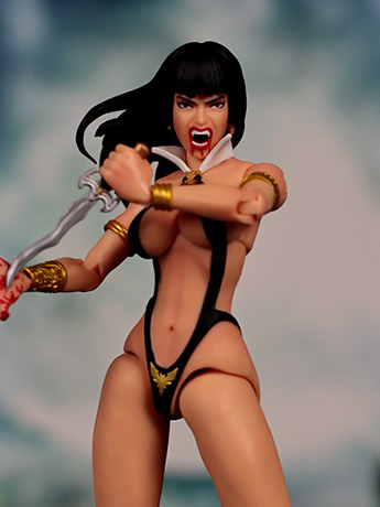 Vampirella (Black) 1/12 Scale BBTS Exclusive Figure