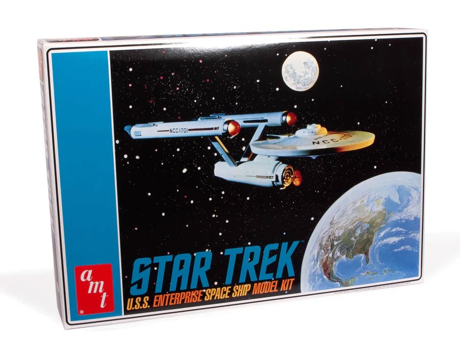 Star Trek: The Original Series U.S.S. Enterprise 1/650 Scale Model Kit Gallery Image 3