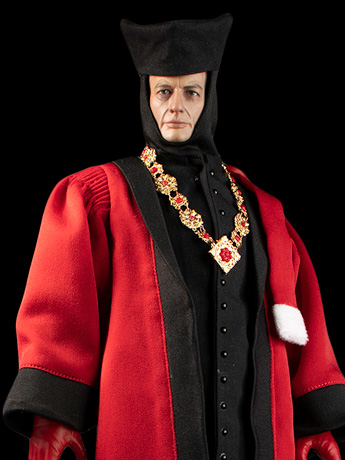 Star Trek: The Next Generation Judge Q 1/6 Scale Figure Gallery Image 2