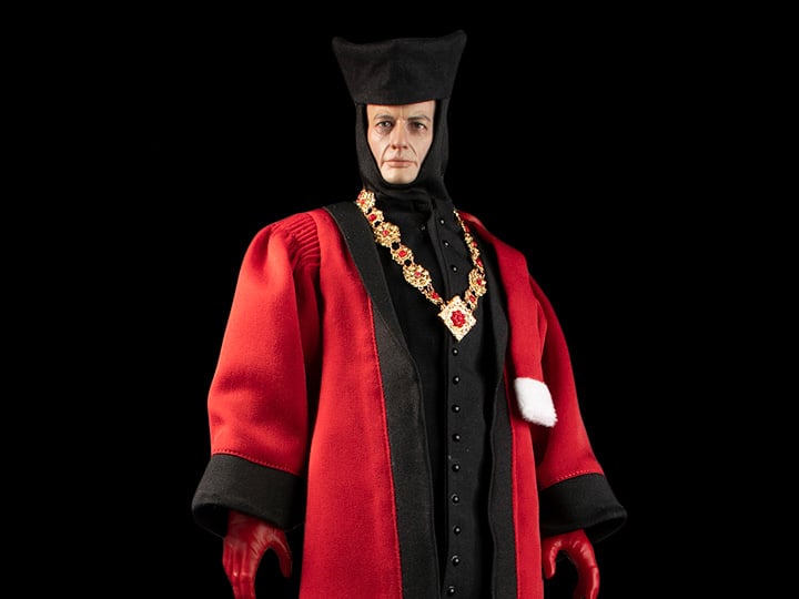 Star Trek: The Next Generation Judge Q 1/6 Scale Figure Gallery Image 1