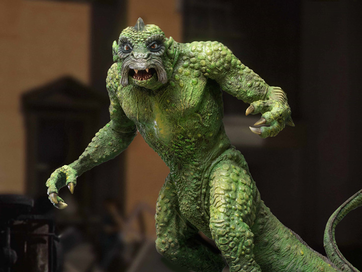 20 Million Miles to Earth Ray Harryhausen 100th Anniversary Ymir Vinyl Model Kit Gallery Image 1