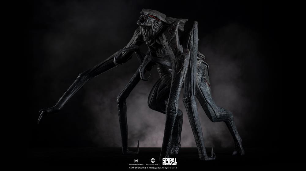 Godzilla: King of the Monsters Queen MUTO Vinyl Statue Gallery Image 4