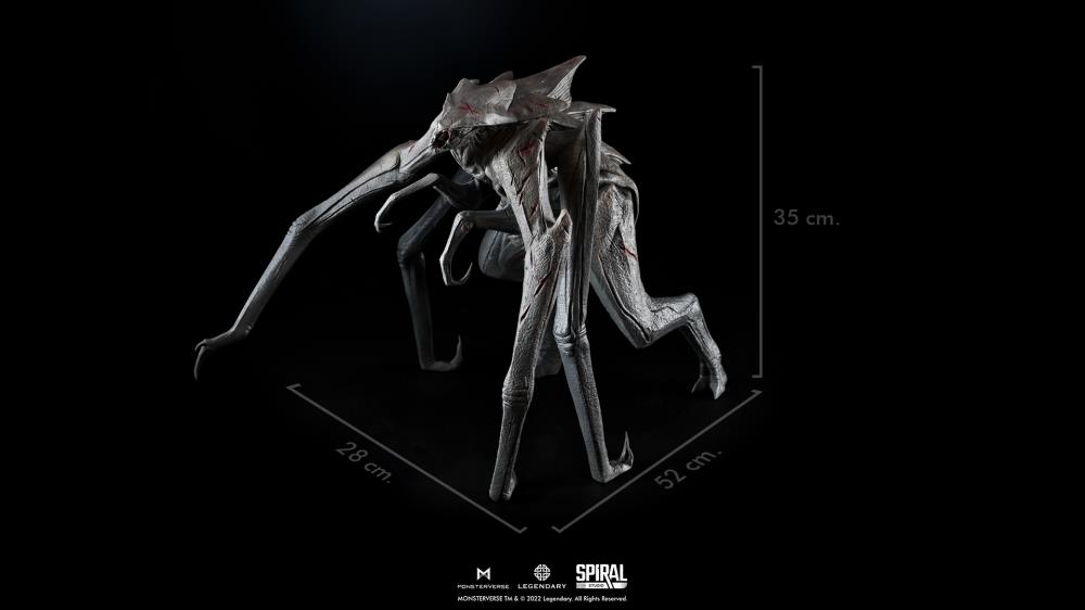 Godzilla: King of the Monsters Queen MUTO Vinyl Statue