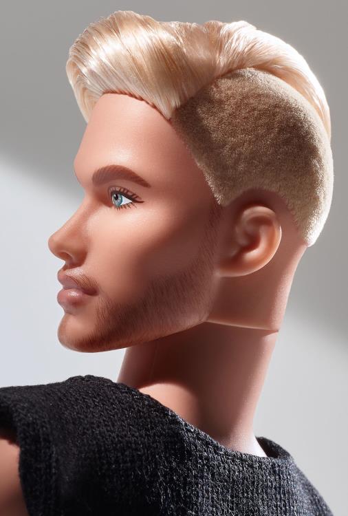 Barbie Looks Ken Doll (Blonde Hair) Gallery Image 7