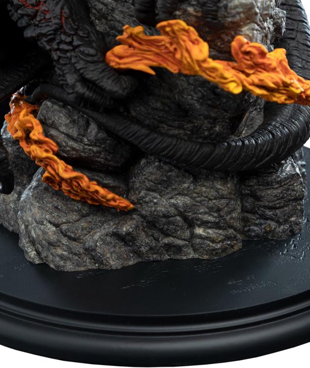 The Lord of the Rings Classic Series The Balrog Statue Gallery Image 10