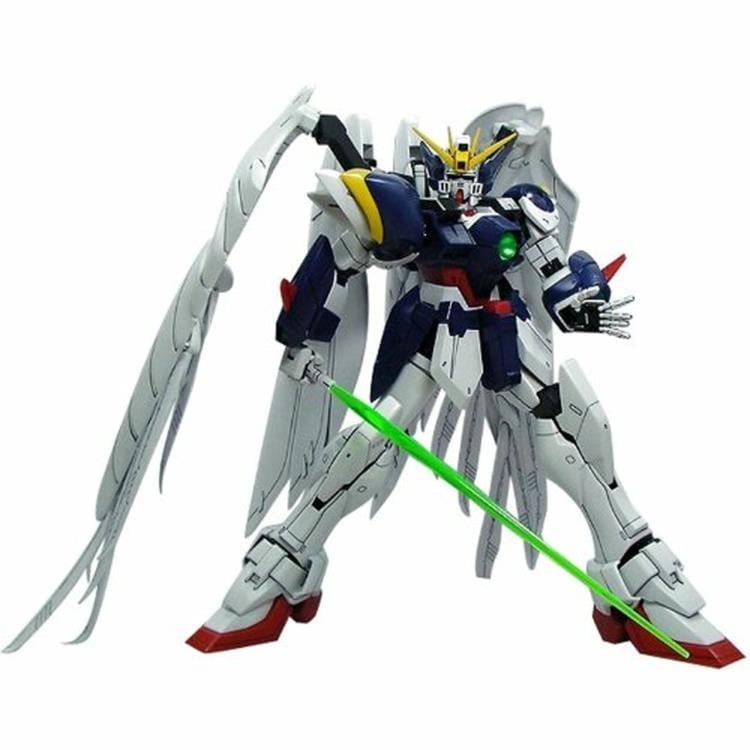 Gundam Wing: Endless Waltz PG Wing Gundam Zero Custom 1/60 Scale Model Kit Gallery Image 7