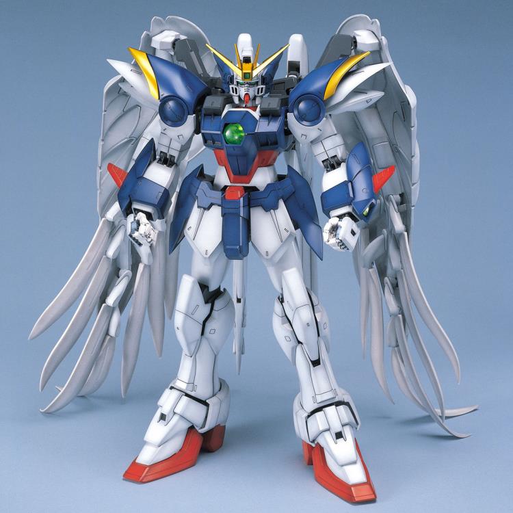 Gundam Wing: Endless Waltz PG Wing Gundam Zero Custom 1/60 Scale Model Kit Gallery Image 3