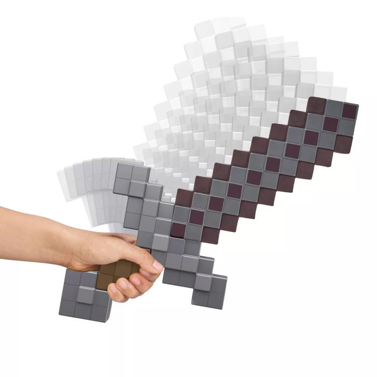 Minecraft Deluxe Netherite Role-Play Foam Sword Gallery Image 3
