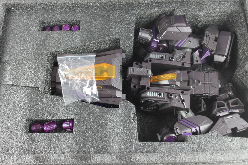 Defective Loot Box #0393 (DAMAGED - ALL SALES FINAL) Gallery Image 6