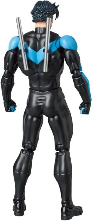 Batman: Hush MAFEX No.175 Nightwing Action Figure Gallery Image 5