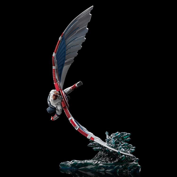 The Falcon and the Winter Soldier Battle Diorama Series Captain America Sam Wilson 1/10 Art Scale Limited Edition Statue Gallery Image 10