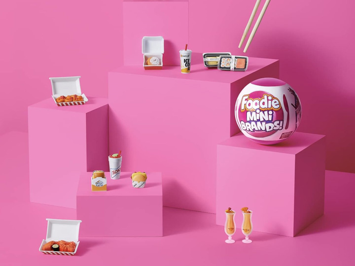 Mini Brands Capsules